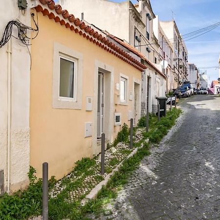 Charming Studio With Ac And Loft On Ground Floor Lisboa Kültér fotó