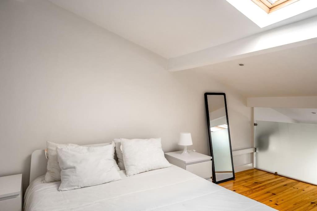 Charming Studio With Ac And Loft On Ground Floor Lisboa Kültér fotó