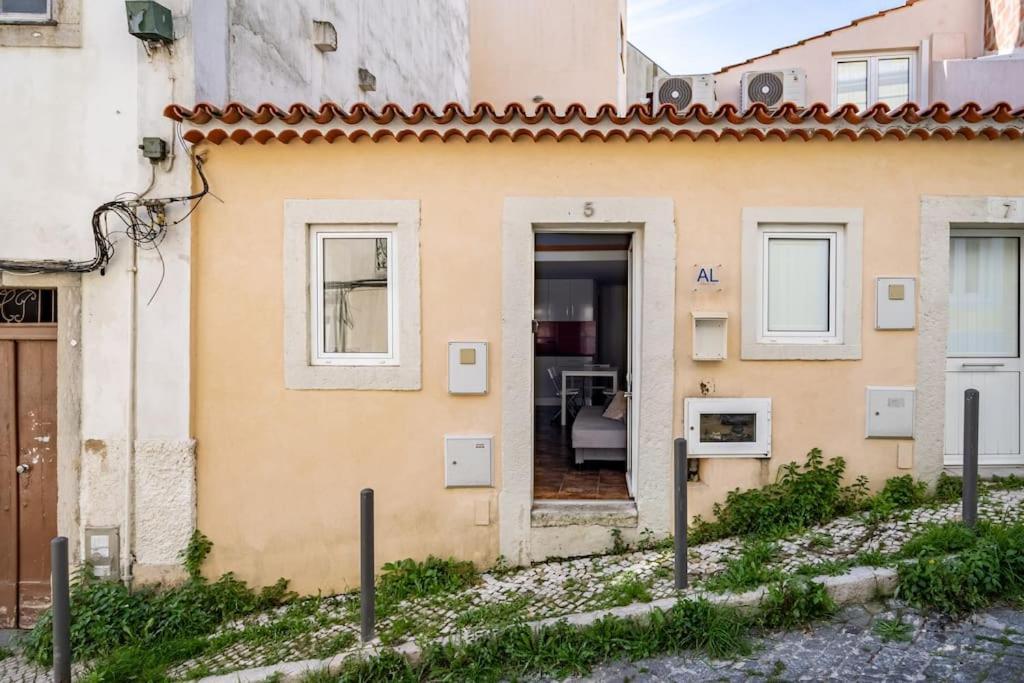 Charming Studio With Ac And Loft On Ground Floor Lisboa Kültér fotó