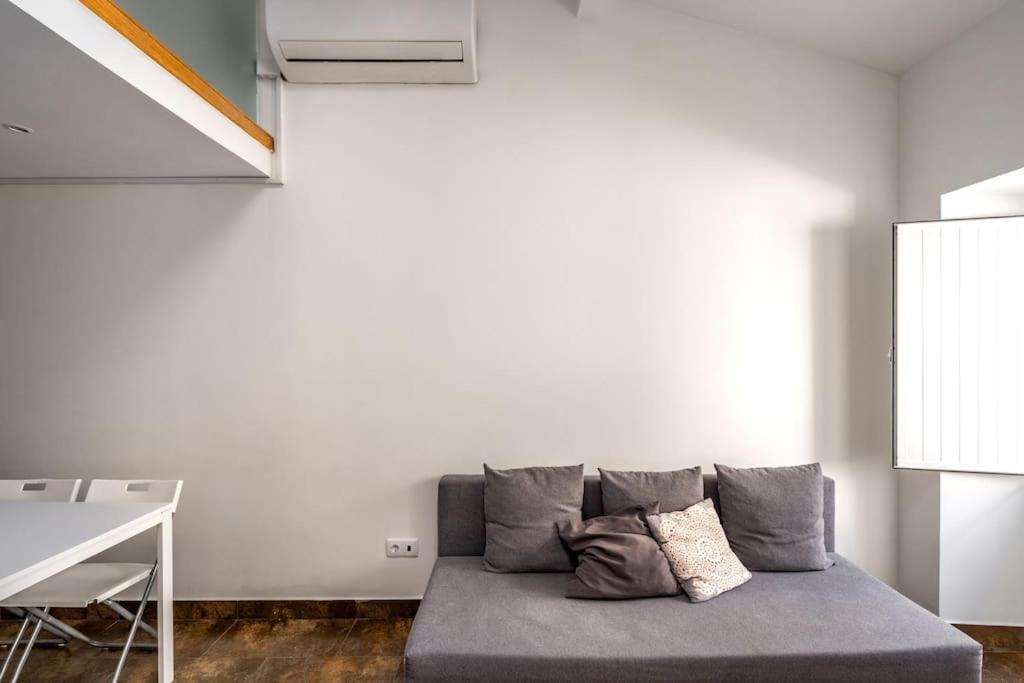 Charming Studio With Ac And Loft On Ground Floor Lisboa Kültér fotó