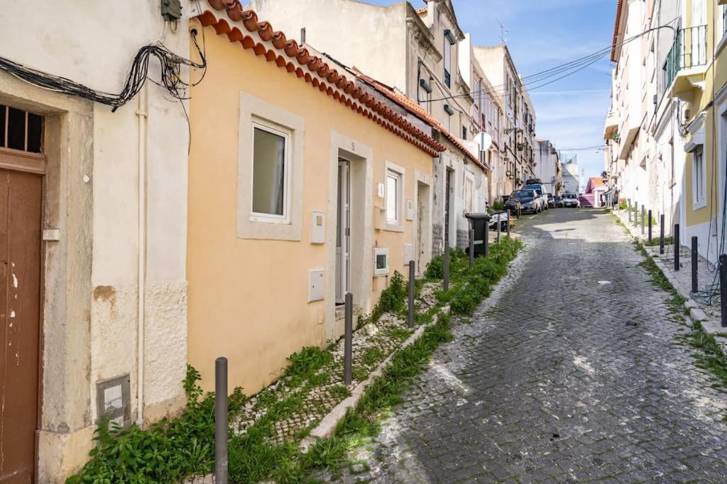 Charming Studio With Ac And Loft On Ground Floor Lisboa Kültér fotó