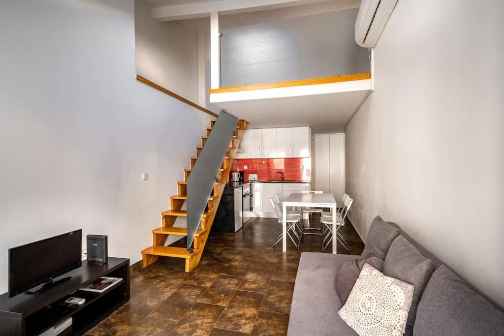Charming Studio With Ac And Loft On Ground Floor Lisboa Kültér fotó